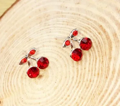 Simple Geometric Rhinestone Decorative Alloy Stud Earrings