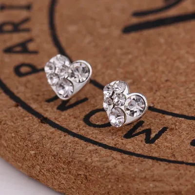 Simple Geometric Rhinestone Decorative Alloy Stud Earrings
