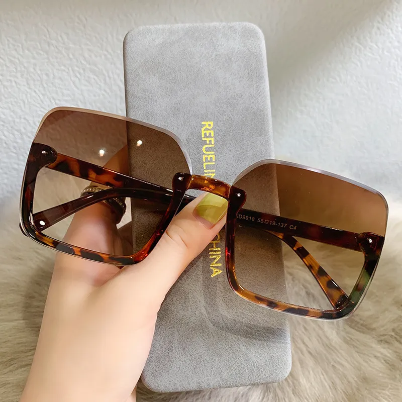 Unisex Chic Half Frame Square Sunglasses PC