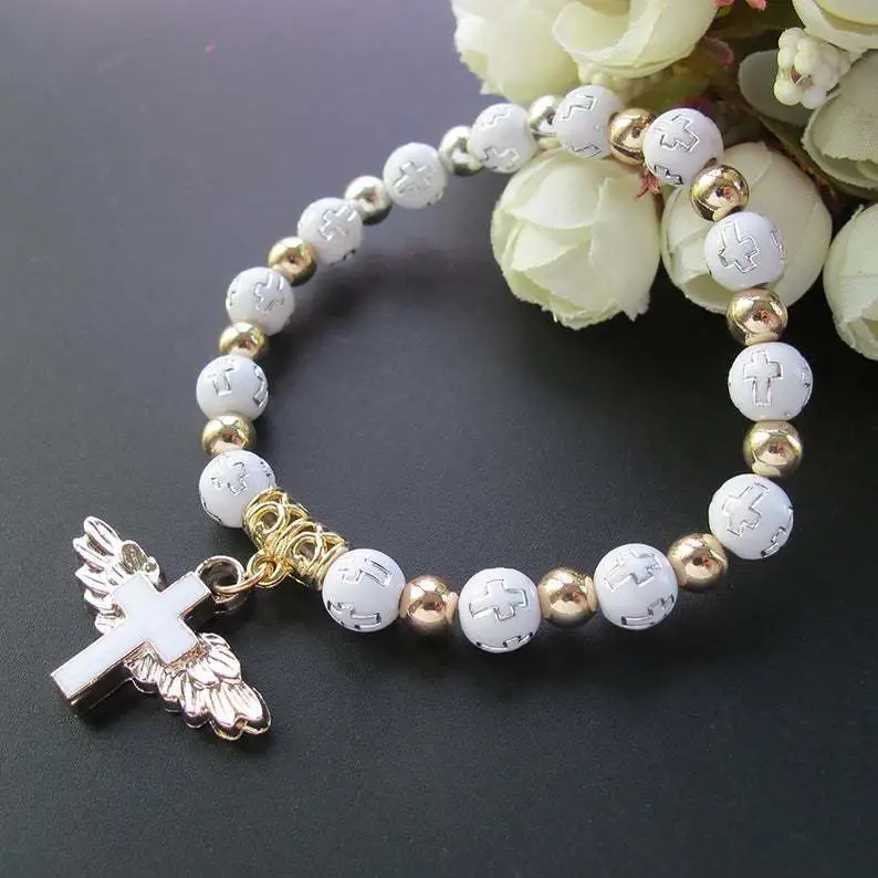 Faith Beaded Cross Pendant Alloy Bracelet
