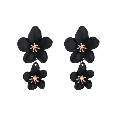 Bohemian Creative Flower Shaped Alloy Vintage Women's Earrings