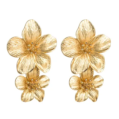 Bohemian Creative Flower Shaped Alloy Vintage Women's Earrings