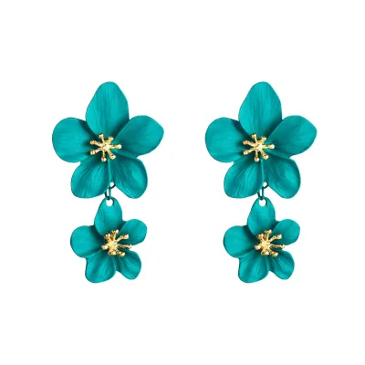 Bohemian Creative Flower Shaped Alloy Vintage Women's Earrings