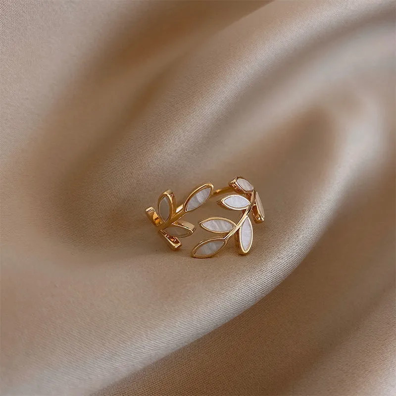 Creative Leaf Shape Opening Alloy Ring