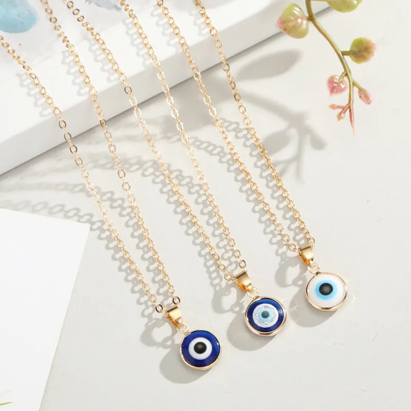 Simple Evil Eye Pendant Alloy Necklace for Unisex