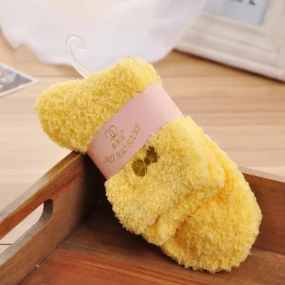 Women Casual Bow Embroidery Solid Color Coral Fleece Mid-Calf Socks