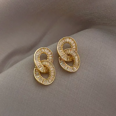 Exquisite Zircon Circle Clasp Golden Pendant Earrings