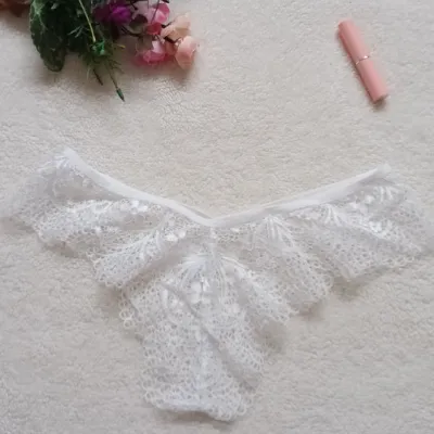 Women Sexy Breathable Hollow Out Lace Solid Color Panties