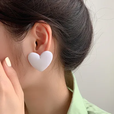 Exaggerated Heart Shape Acrylic Stud Earrings For Women Fashion Ol