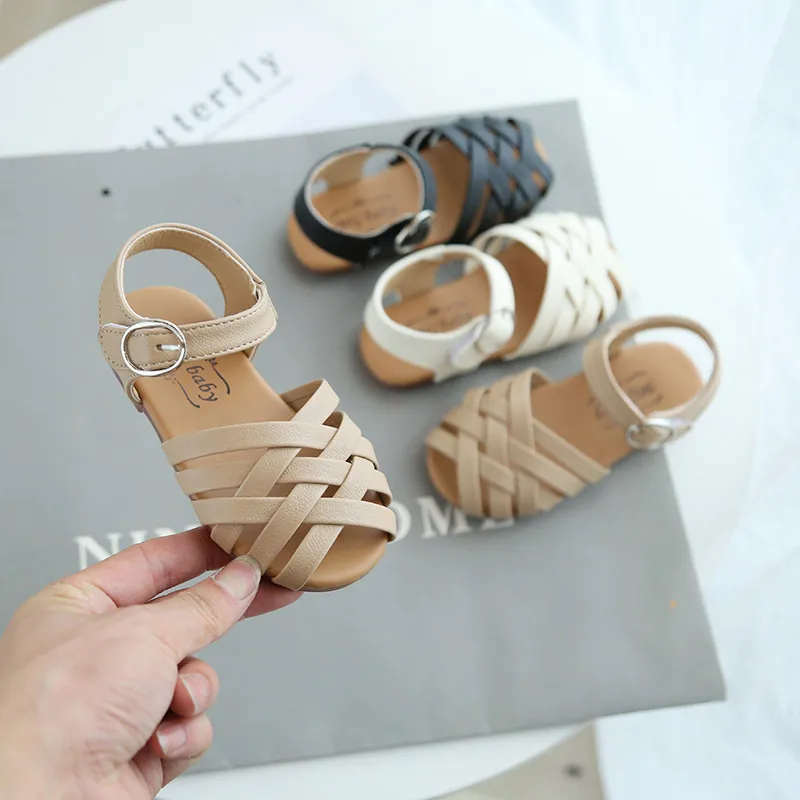 Girls Basic Solid Color Round-toe Soft Bottom PU Leisure Sandals