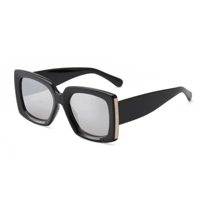 Women Classic Square Frame Gradient UV400 Sunglasses