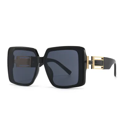 Women Chic Oversized Square Frame Gradient Lenses Sunglasses