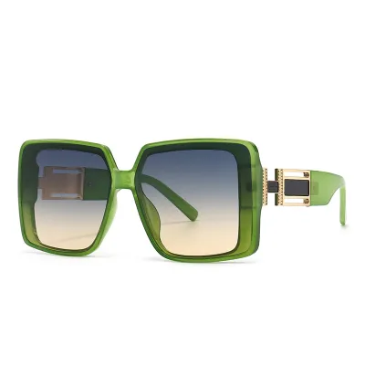 Women Chic Oversized Square Frame Gradient Lenses Sunglasses
