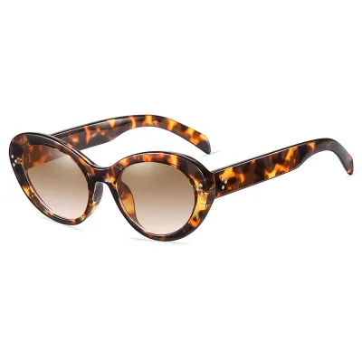 Women Vintage Cat Eye Rivet Sunglasses