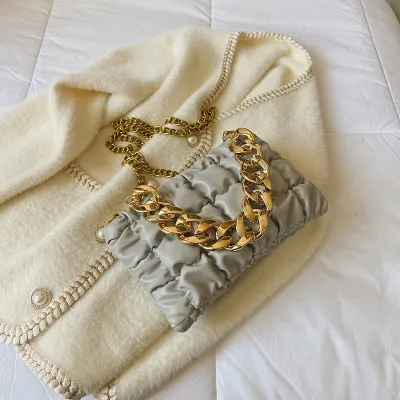 Women's Fashion Thick Chain Design Plaid Stitching Solid PU Crossbody Bag with Cell Phone Pocket