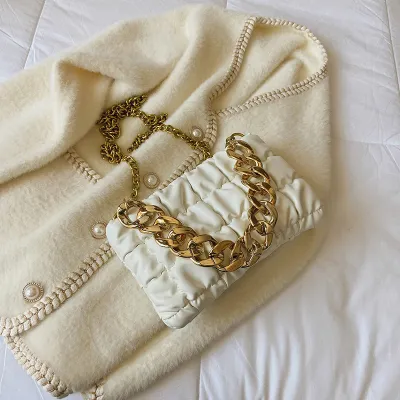 Women's Fashion Thick Chain Design Plaid Stitching Solid PU Crossbody Bag with Cell Phone Pocket