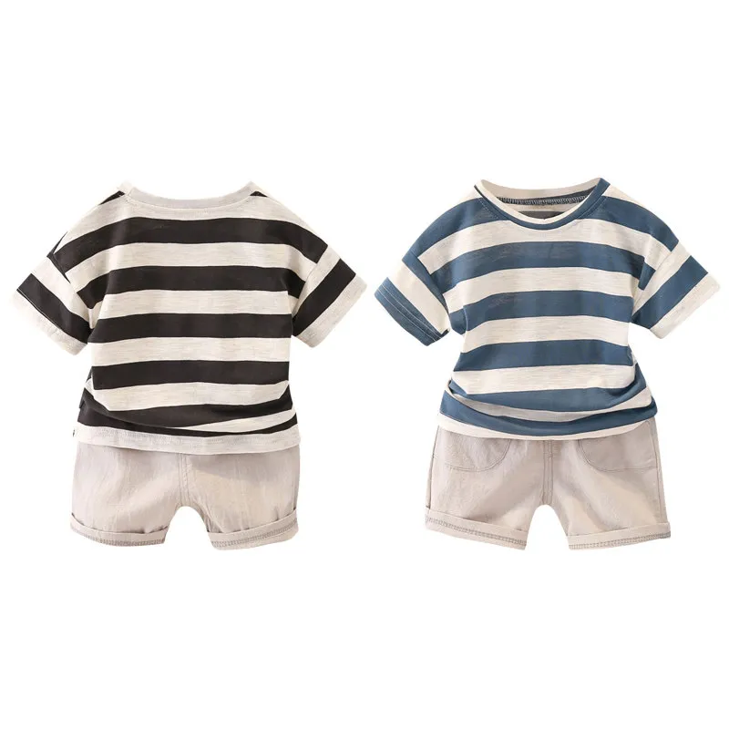 Boys Casual Round Neck Short Sleeves Wide Stripe T-shirt And Shorts Set