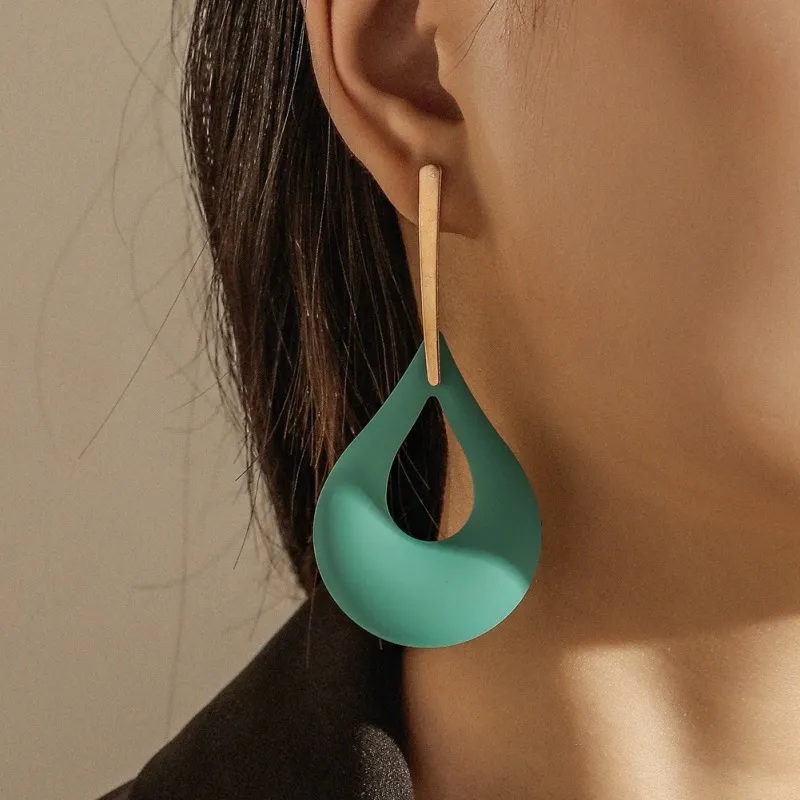 Women Exaggerated Solid Color Geometric Alloy Drop Earrings