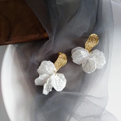 Women Elegant Flower Shaped 925 Silver Drop Earrings