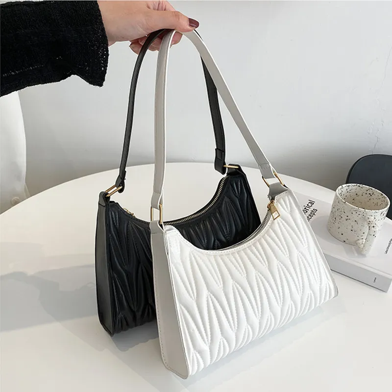 Women Basic Zipper Crease Design Solid Color PU Underarm Bag