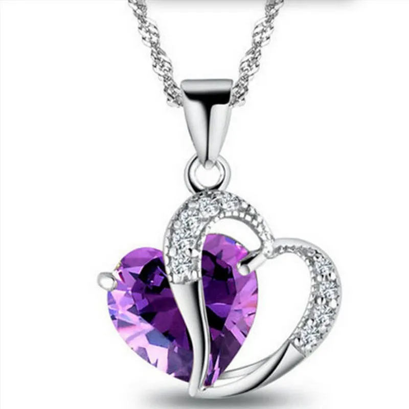 Women Exquisite Heart Shaped Zircon Pendant Necklace
