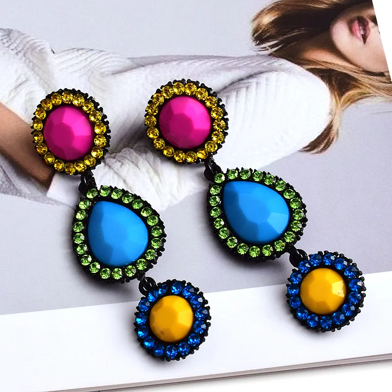 Women Classic Rhinestone Acrylic Water Drop Shaped Dangle Earrings