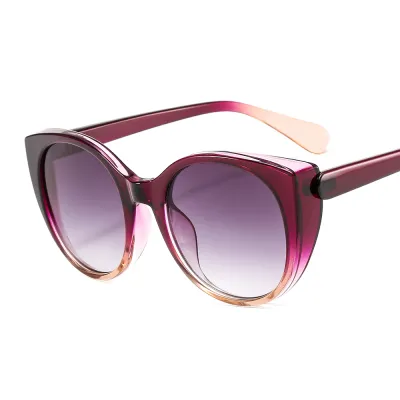 Women Classic Cat Eye Frame Gradient Lens Sunglasses