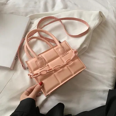 Women Fashion Chain Decorative Plaid Embossed Solid PU Crossbody Bag