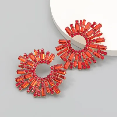 Women Luxury Rhinestone Flower Shaped Stud Earrings Alloy