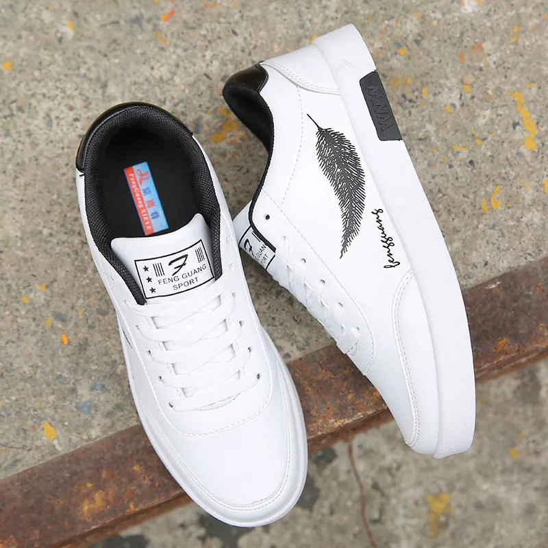 Men Outdoor Casual Feather Pattern Lace Up PU Sneakers Low Top Round Toe