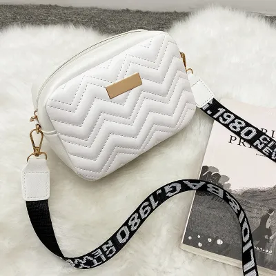 Women Fashion Casual Wave Stitch Design Solid Color PU Crossbody Bag