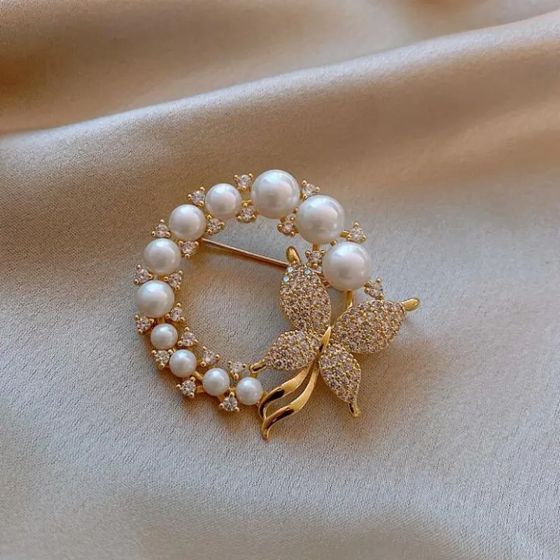 Diamond Pearl Butterfly Brooch Fan Temperament Women Jewelry