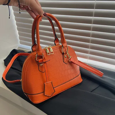 Women Fashion Zipper Crocodile Pattern PU Shell Shape Crossbody Bag