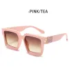 C9  Pink Brown
