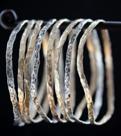 Wholesale Women Geometric Gold Silver Embossed Bracelet Jewelry Set Of 6