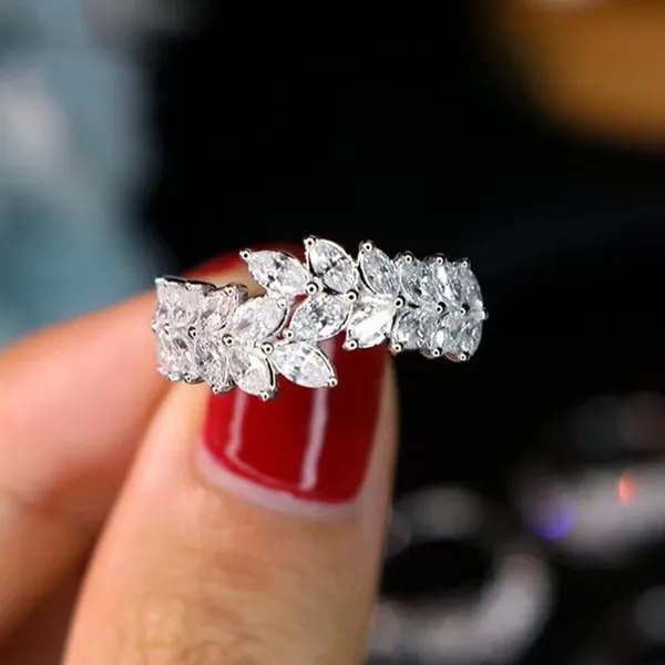 Women's Simple Marquise Zircon Olive Leaf Design Alloy Ring