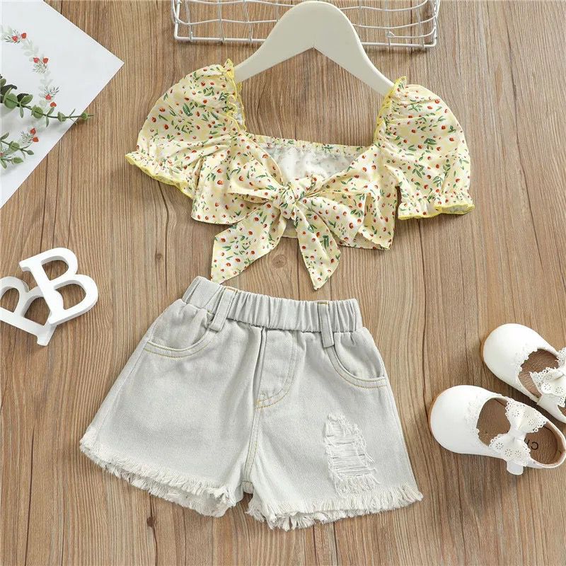 Wholesale Kids Girls Sweet Short Puff Sleeve Floral All Over