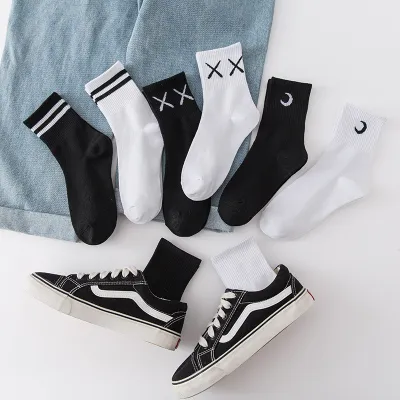 Women Spring And Summer Black White High Elastic Mid-Tube Personality Fashion Street Hip-Hop Tide Cotton Socks