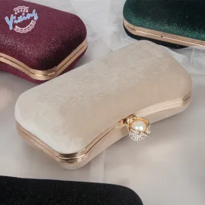 Women Vintage Chic Pearl Decorative Buckle Clutch Evening Bag