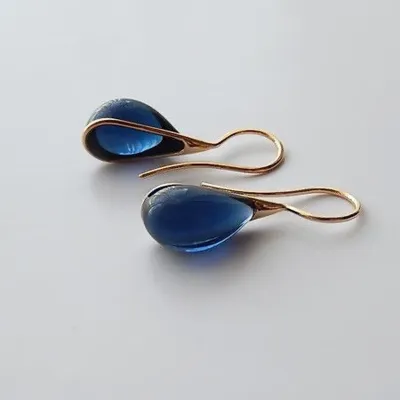 Women Exquisite Teardrop Shaped Alloy Drop Earrings