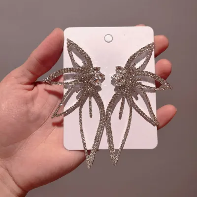 Women Exaggerated Rhinestone Flower Shaped Alloy Drop Earrings