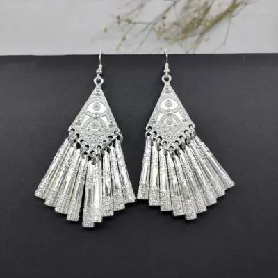 Women Vintage Ethnic Hollow Out Alloy Tassel Drop Earrings