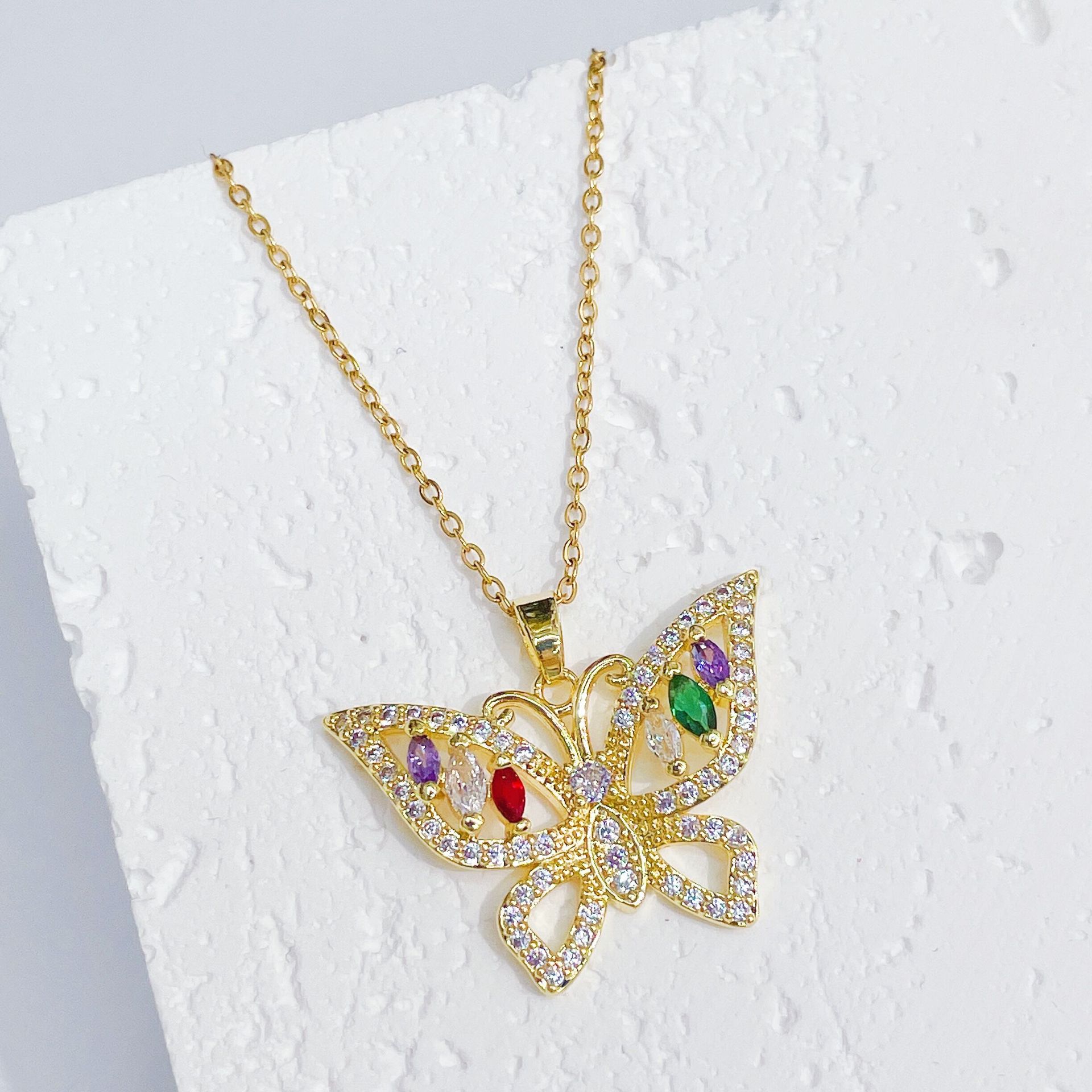 Wholesale Women Hiphop Zircon Decoration Butterfly Shaped Wholesale Women Hiphop Zircon Decoration Butterfly Shaped