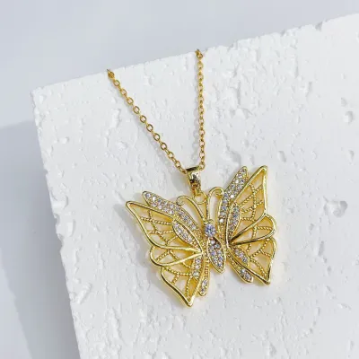 Women Hiphop Zircon Decoration Butterfly Pendant Necklace