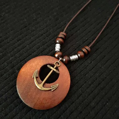 Unisex Retro Ethnic Style Wooden Alloy Leaf Pendant Long Necklace