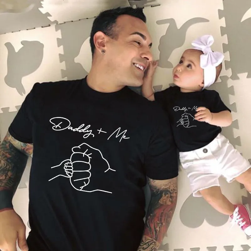 Daddy And Me Fist Print Father-Son Matching Outfit Round Neck Short-Sleeved Cotton Pullover Top