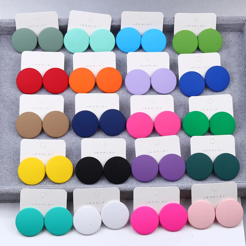 Women's Simple Geometric Solid Color Acrylic Round Stud Earrings