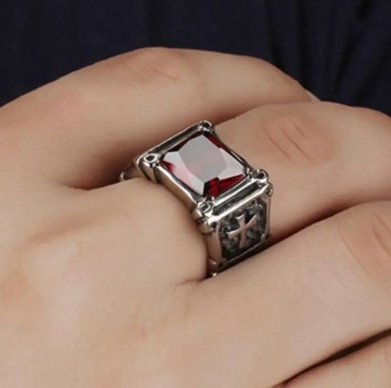 Men Domineering Retro Inlaid Gemstone Cross Ring Zinc Alloy Punk Party
