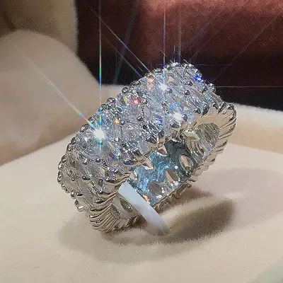 Women's Bohemian Silver Four-Prong Zircon Full Circle Ring