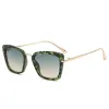 Green Spotted Frame Blue Tea Tablets